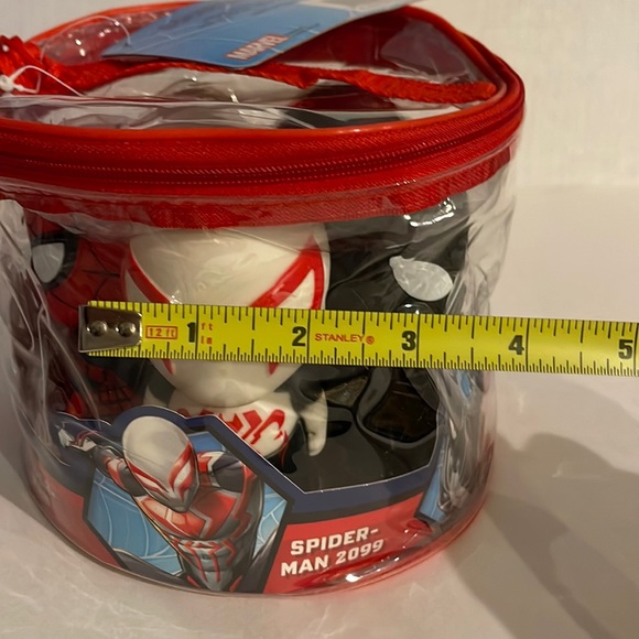 Marvel Spider-Man Squirter Toys - Picture 11 of 12